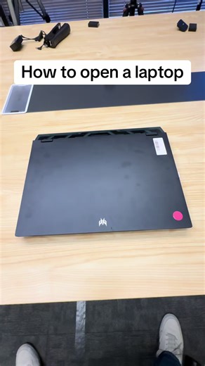 Cómo abrir una laptop: tutorial y consejos