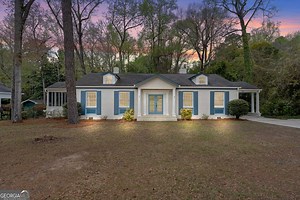 305 Park Ave, Statesboro, GA 30458 - MLS 20176165 - Coldwell Banker