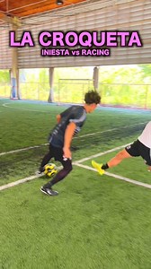 134K views · 807 reactions | [La Croqueta]Significa del Iniesta⚽️❤️イニエスタの十八番のクロケッタ！#soccer #football #REGATEドリブル塾 #skill #iniesta | Regate Bangkok School | Facebook