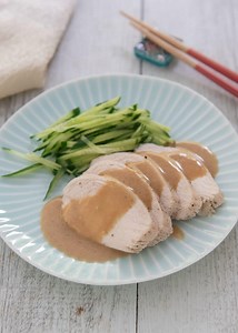 📣 Just in from RecipeTin Japan - Tori Hamu (Home-Made Chicken Ham). So juicy and tender you'll never go back to store-bought! https://japan.recipetineats.com/home-made-chicken-ham-recipe-tori-hamu/ | RecipeTin