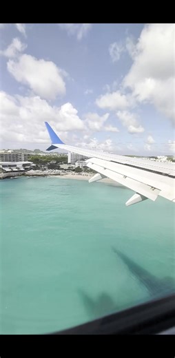 Finally made it! 🛬🗾🏝️🌬️ | Brian Allen