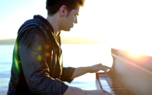 Dubstep Piano on the lake - Radioactive - With William Joseph - 4K