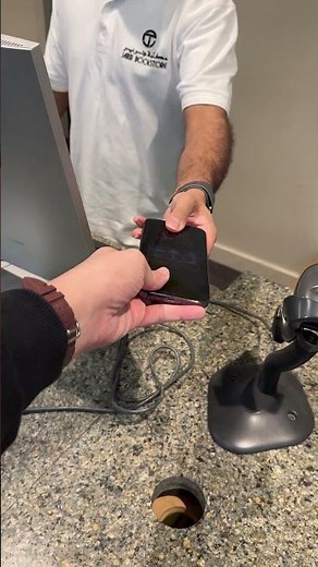 احصل على iPhone جديد ابتداءً من 599 ريال عند استبدال هاتف iPhone القديم العرض حتى 30 يونيو 2026