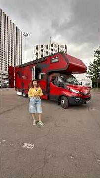 Автодом IVECO со всеми удобствами и гаражом для авто