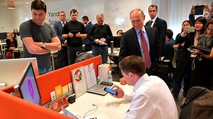 Poutine s’entretient avec l’intelligence artificielle développée par Yandex