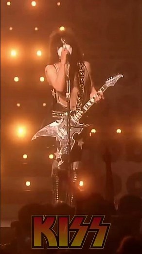 KISS - Love Gun (Live 2006)