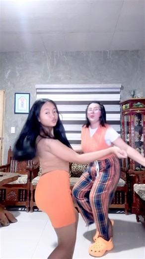 BAILE BY GLOC9 & ROCHELLE🎶 RANDOM STEPS DANCE CHALLENGE TIKTOK TREND (KANINA PA KITA PINAGMAMASDAN)