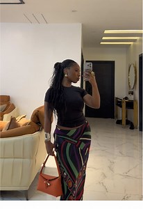 Stylish Maxi Skirt Outfit Ideas for Every Occasion