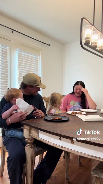 That’s my girl🥰 I was a little nervous at first lol. #foryoupage #fypシ #fyp #cookiechallenge @Hayley Morris