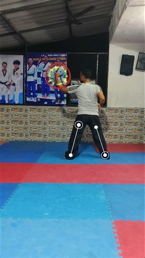 How to Land the Perfect Double Punch K.O. | MMA & Muay Thai Striking Drill 🔥#mma #muaythai #shorts