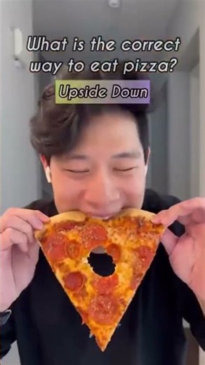 What’s the best way to enjoy a slice of pizza? #hungryfam #eatwithme #foodlovers #foodies #foodhack