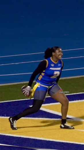Robert Ruiz | Coach | Dad | 📹 on Instagram: "Girls High School Flag Football Hamilton @ Marana 7v7 🏈 #football #ruizsports"