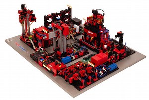 Fabriksimulation von Fischertechnik verdeutlicht die smarte Fertigung