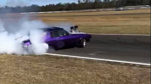 627K views · 7.6K reactions | 10 seconds in and Mark shows his crazy skills with his Hanful HQ GTS Monaro Hanful Motorsport at 2 Days of Thunder!! onboard with Skidizens | Toughest Cars | Facebook