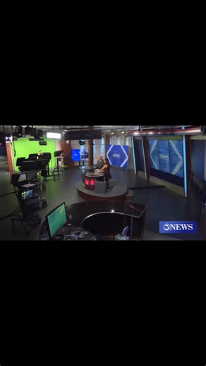 Never a dull moment in this studio! If you joined us at 6… you know what this is all about. See you at 10! 🏈 KIII 3 News | Leslie Adami