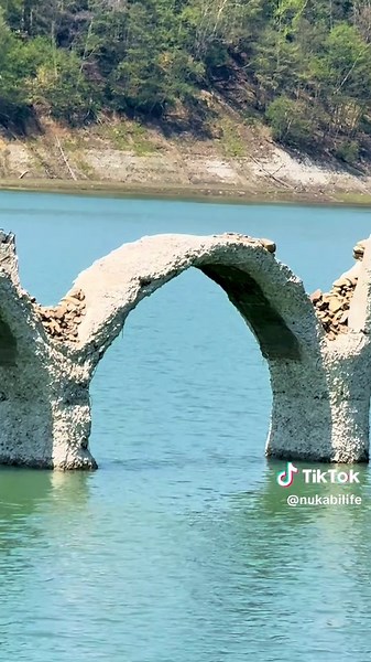 タウシュベツ川橋梁の現状と観光情報