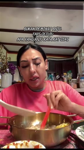 Zarina Anjoulie: Setuju 1000% Dengan Anju!