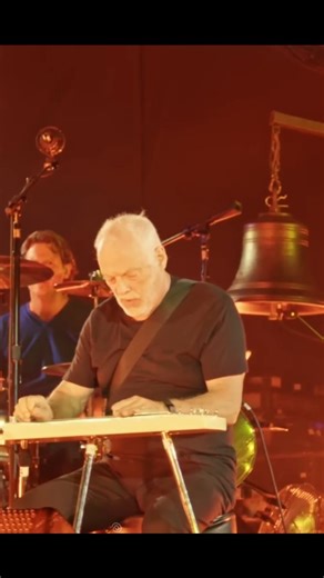 Ns_music.box | David Gilmour - high hopes ( at amphitheatre of Pompeii ) 2016 Live at Pompeii is a live album and film by David Gilmour, the guitarist of... | Instagram