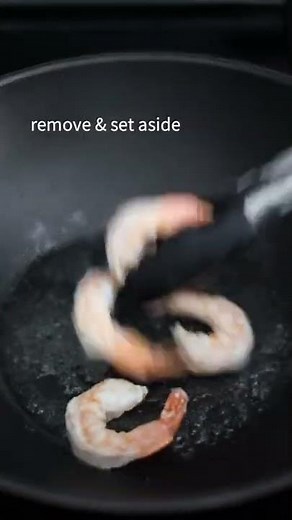 15-min. Easy Chili Garlic Shrimp Noodles