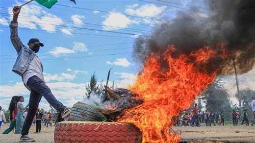 Protester killed in Kenya protests over Ebola quarantine for Americans