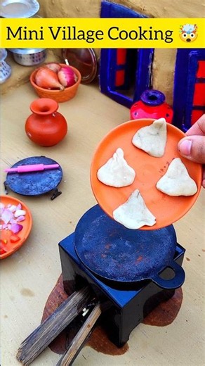 Mini Triangle Paratha 🔥| Mini Village Style Cooking 🥰| Mini Real Cooking 🤩| Mini Kitchen 🤩 #minifood