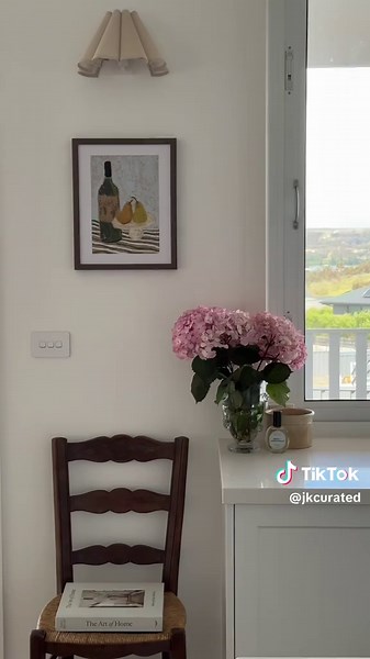 Creative Kitchen Corner Styling Ideas with Art