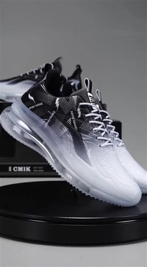 Men’s Fashionable Colorblock Sneakers for Ultimate Style