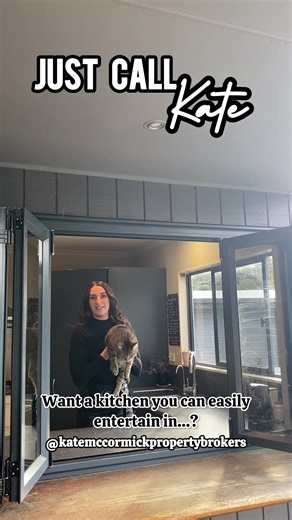 2025 Real Estate Antics: A Funny Wrap Up