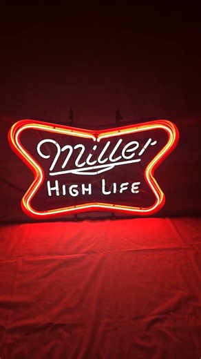 Vintage 1972 FRANCEFORMER Miller High Life Neon Sign