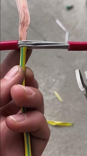 How to Use Tap Connectors forHigh-Power Lines