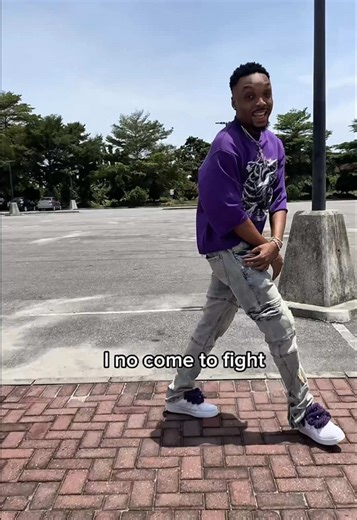 Nigerian Artist's Struggle with Data Connection for Rap Content