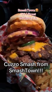 📍SmashTown 722 I Street Modesto, CA My creation at @smashtown209 is no joke!! This is one huge burger and can satisfy any appetite!! Definitely go grab you one!! | CuzzoEats
