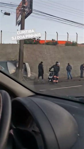 Como? Só queria saber como foi isso // Em frente ao aeroporto Sj Dos Pinhais