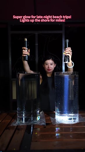 Bargain powerful torch #torch #flashlight #ambientlighting #ledlamp #spotlightdeals #smartnightlights #bestgadget #hometechgadgets #bluelightblockers #outdoorlighting