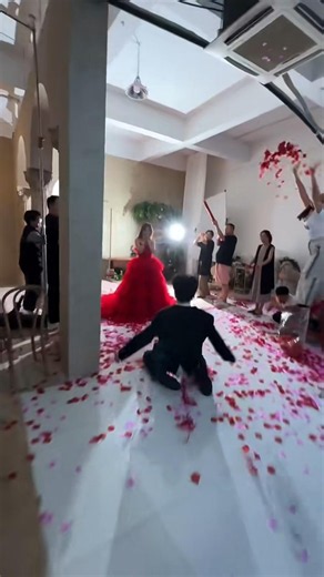 💍 The Most Romantic Proposal Ever ❤️🌹 #ytshorts #wedding #love