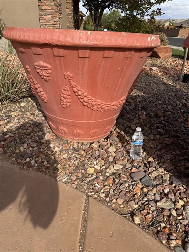 FREE 2 XL Terra Cotta Planters – 30” W x 33” H | Landscape and Yard Decorations | KSL Classifieds