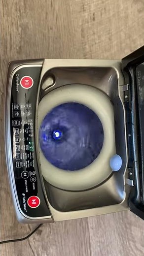 LG Waveforce Mini Washing Machine Store Display DEMO Salesman Miniature