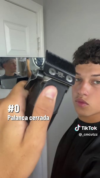 Low Fade Haircut Tutorial: Step-by-Step Guide