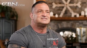 How This World-Famous Body Builder Went from Heroin Addict to Minister