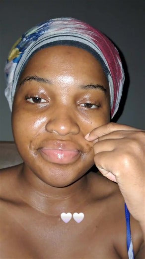 How to Embrace Messy Eyebrows for Natural Beauty