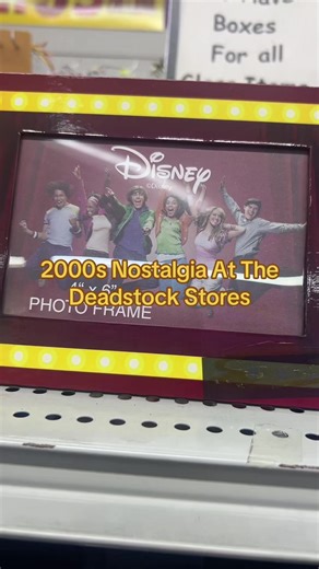 2000s nostalgia at the deadstock store #2000snostalgia #2000score #y2k #highschoolmusical #2000skid