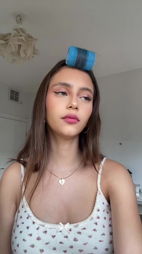 Hair Roller Tutorial: Easy Step-by-Step Styling Guide