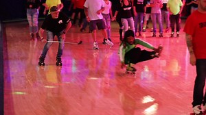 3.7K views · 86 reactions | THANK YOU to everyone who came and made this Shuffle Skate Event one to remember! We had skaters ALL ACROSS the country come and show us their moves this past weekend. Amazing to see that Roller Skating is ALIVE and WELL in 2022   Join our page USA Shuffle Skaters to stay up to date with all things Roller Skating and events coming up! | Sparkles Hiram | Facebook