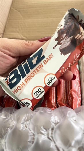 Healthy Snack: Blitz Protein Bar Review