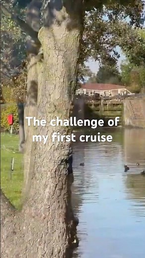 Navigating 7 Locks on My New Narrowboat: A Solo Challenge