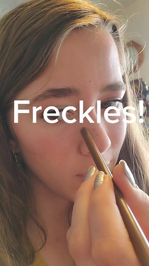 How to do fake freckles with just colored pencils and water! #diyfreckles #actuallyworks #cheap #freckles #freckletrend
