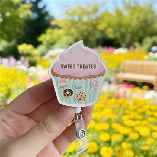 Cute Cupcake ID Holder, Sweet Treats Shaker, Pediatric Nurse Gift, Retractable Name Tag, Pastel Dessert Shaker Badge Reel