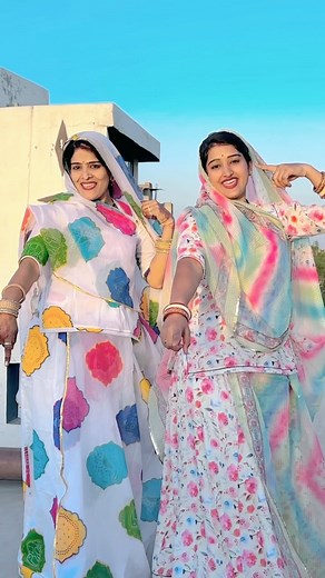 Payal Banjara | Meri payal pe likha h..🥰 @aasha_banjara90 #viral #fyp #foryoupage #trending | Instagram