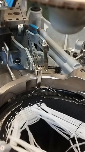 knitting machine 🪡