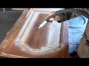 DECAPAGE PORTE EN CHÊNE PAR AEROGOMMAGE